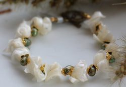 Shell and Freshwater Pearl Bracelet