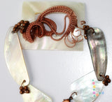 Black Lip Shell Copper Pendant Bracelet