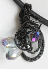 Wire Weave Crystal Pendant Necklace