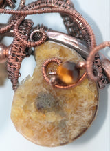 Hammered Copper Wire Shell Pendant
