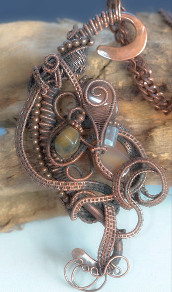 Hammered Copper Wire Weave Botswana Agate Pendant