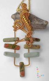 Golden Wire Weave Stone Pendant